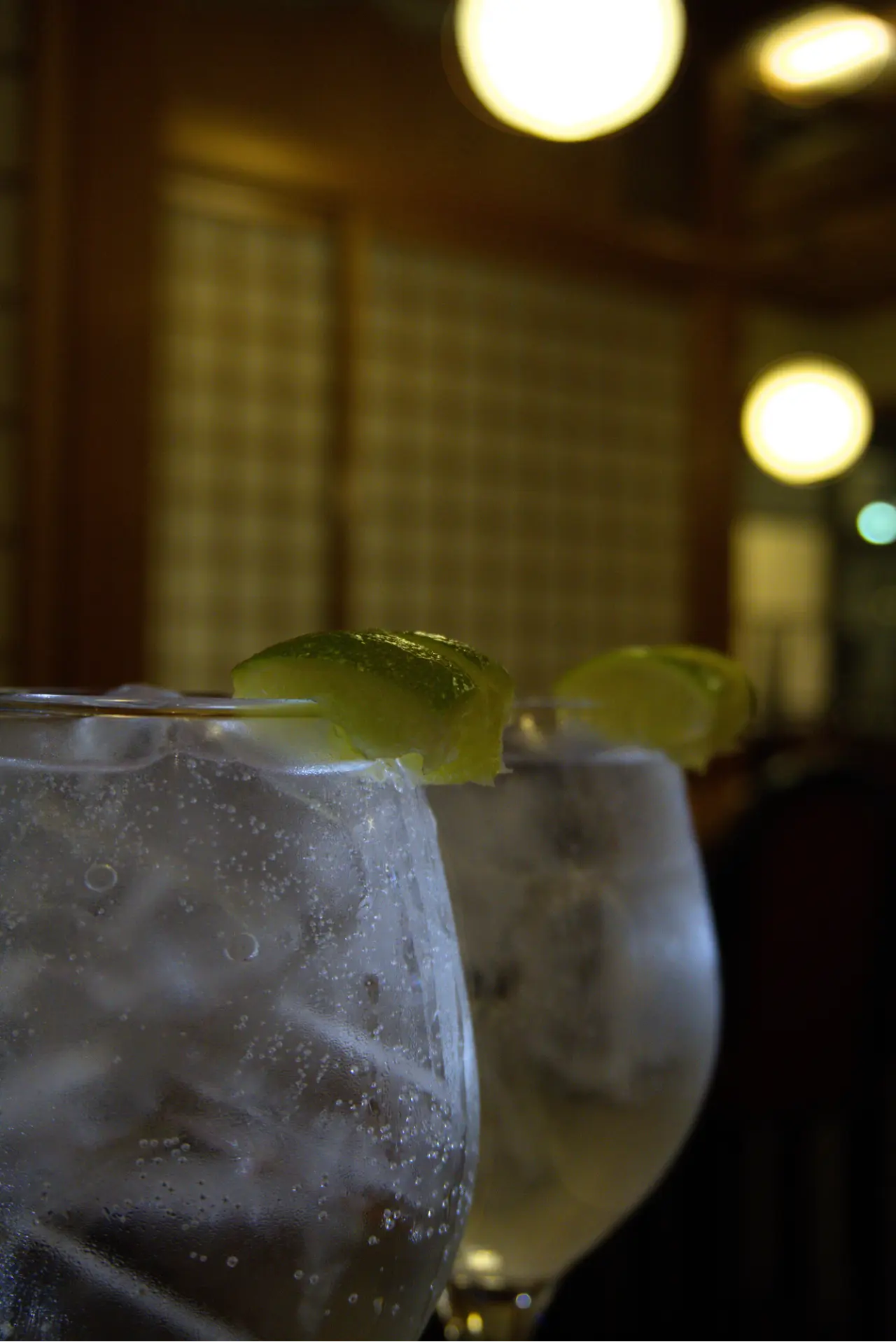 Bebidas refrescantes servidas en el salón de OKIREN